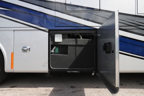 2026 Tiffin Motor Homes Phaeton 40IH