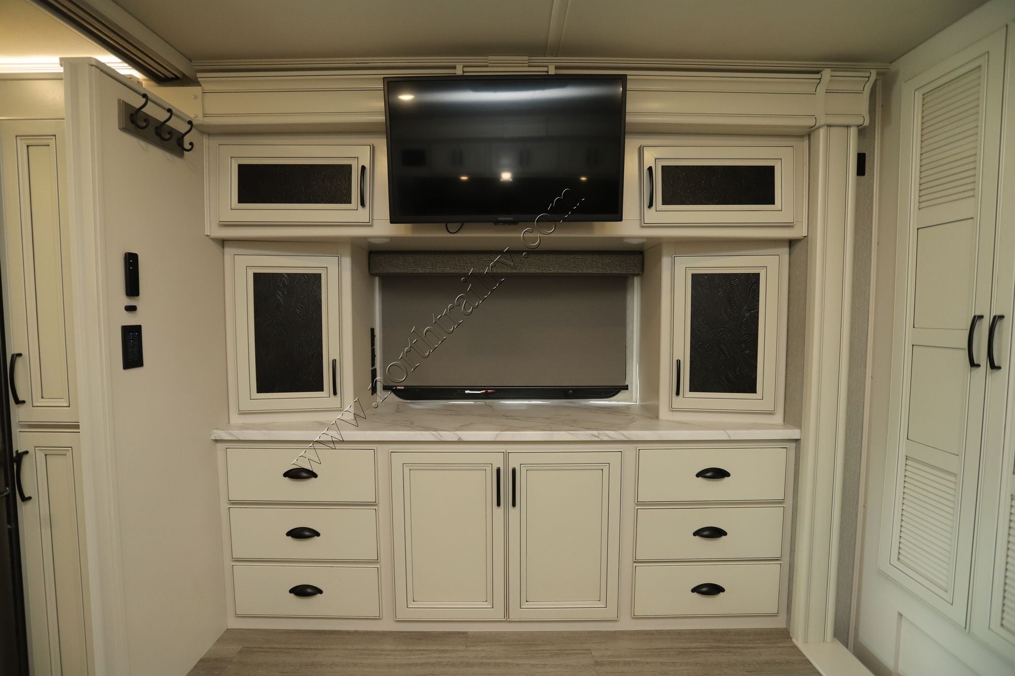 Used 2023 Fleetwood Frontier 34TG Class A  For Sale