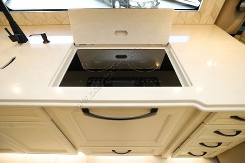 2026 Tiffin Motor Homes Phaeton 40IH