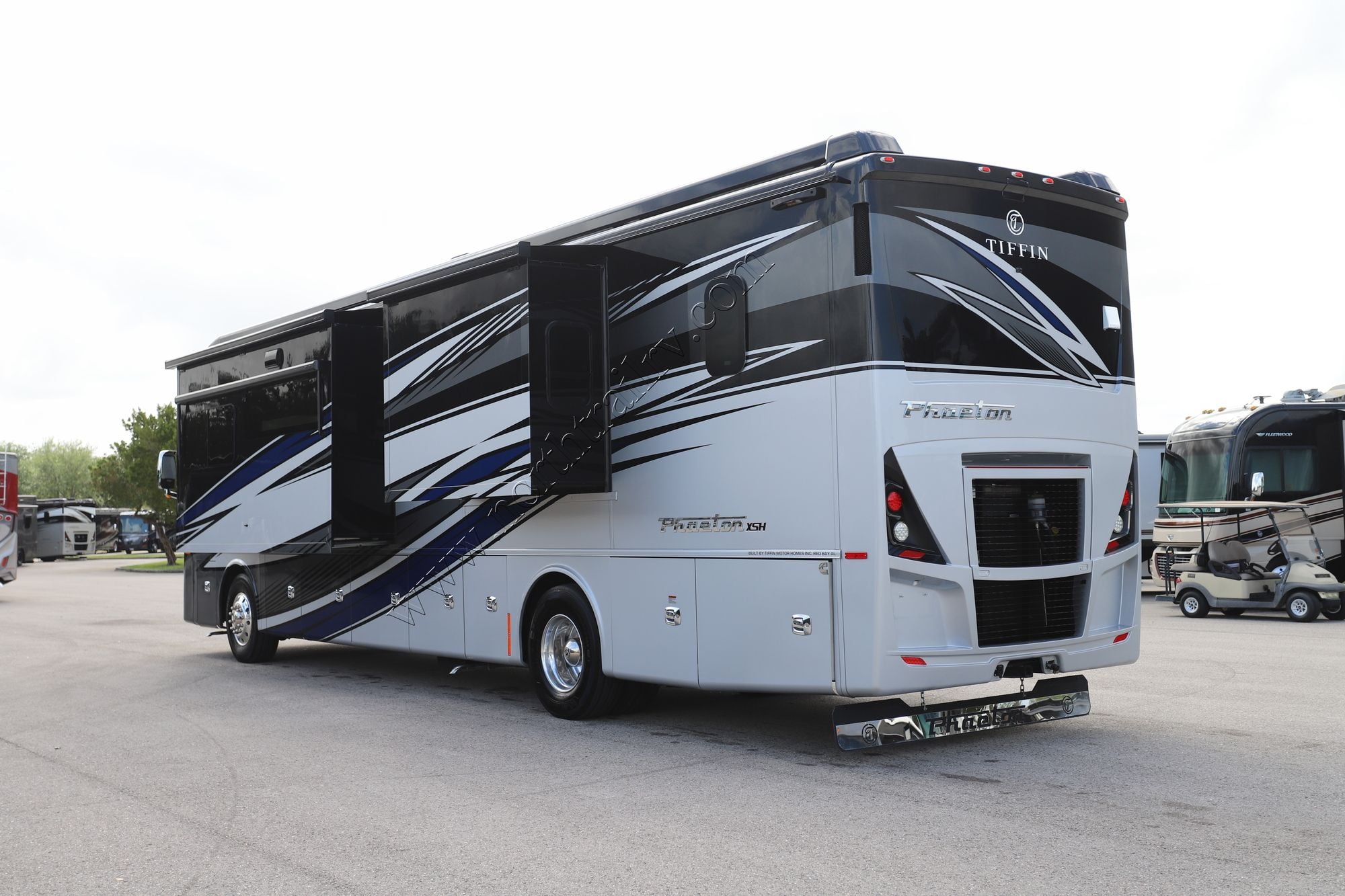 Used 2026 Tiffin Motor Homes Phaeton 40IH Class A  For Sale