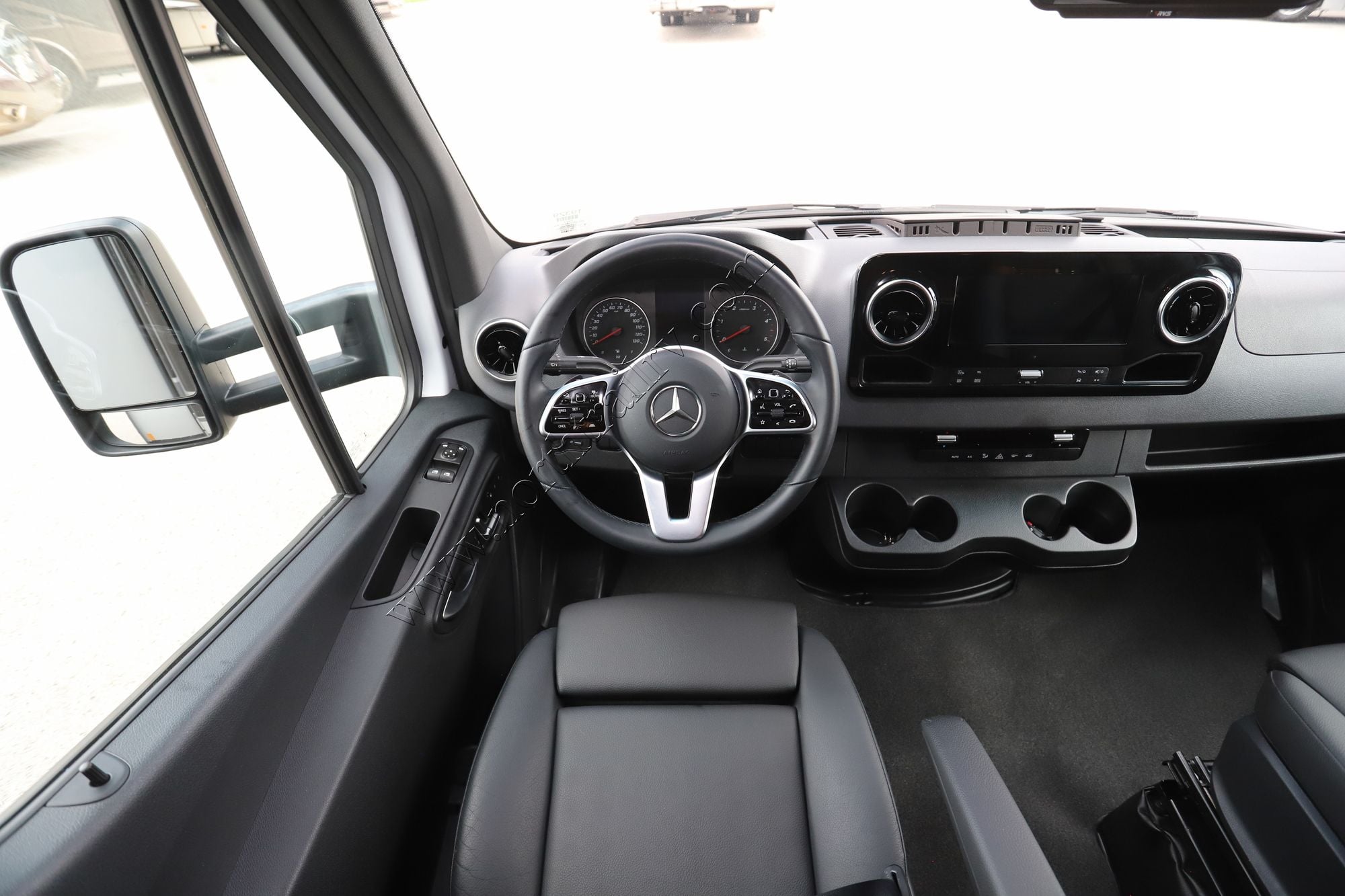 Used 2023 Renegade Rv Vienna 25VTBN Class C  For Sale