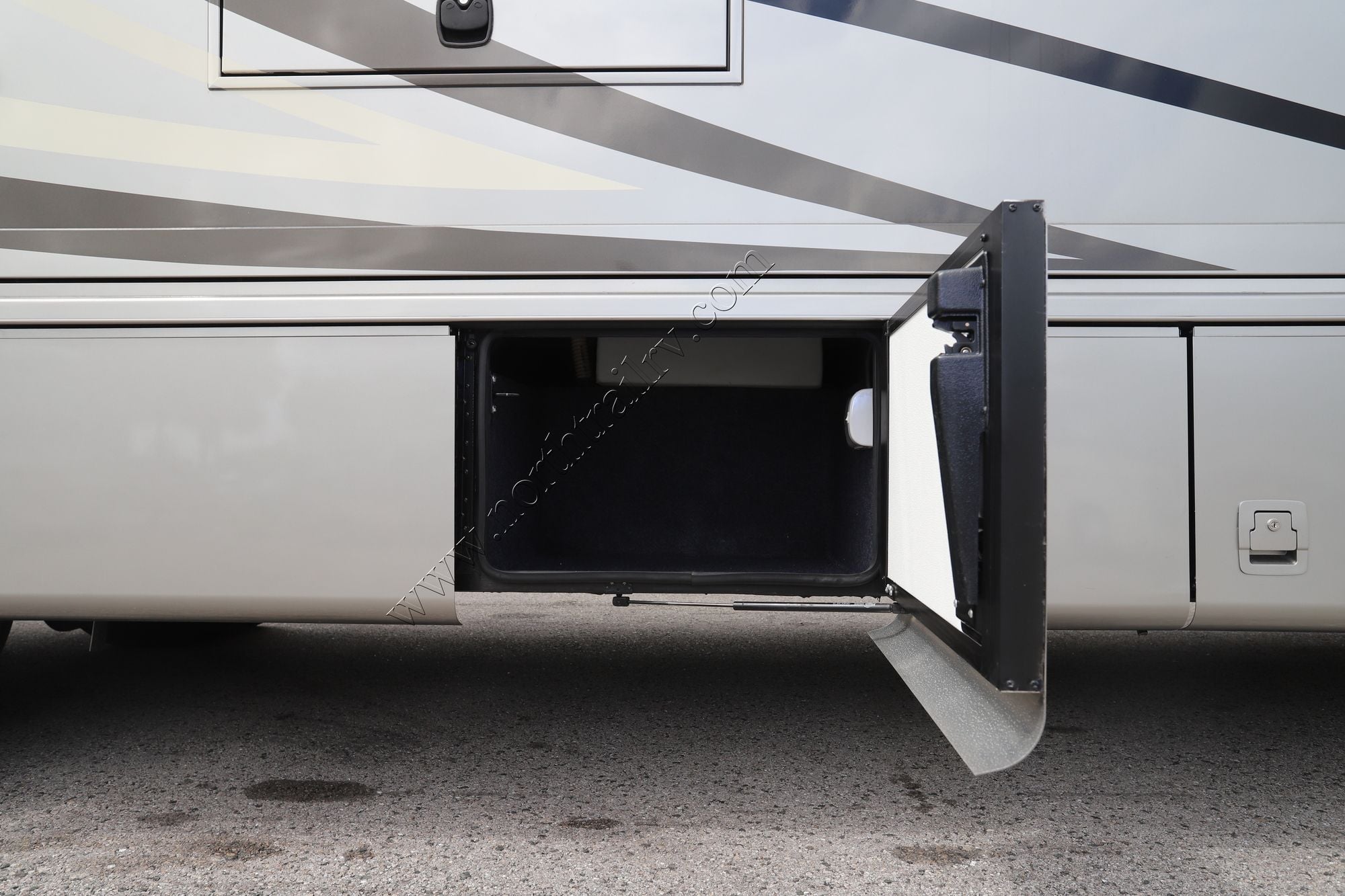 Used 2019 Newmar Bay Star 3626 Class A  For Sale