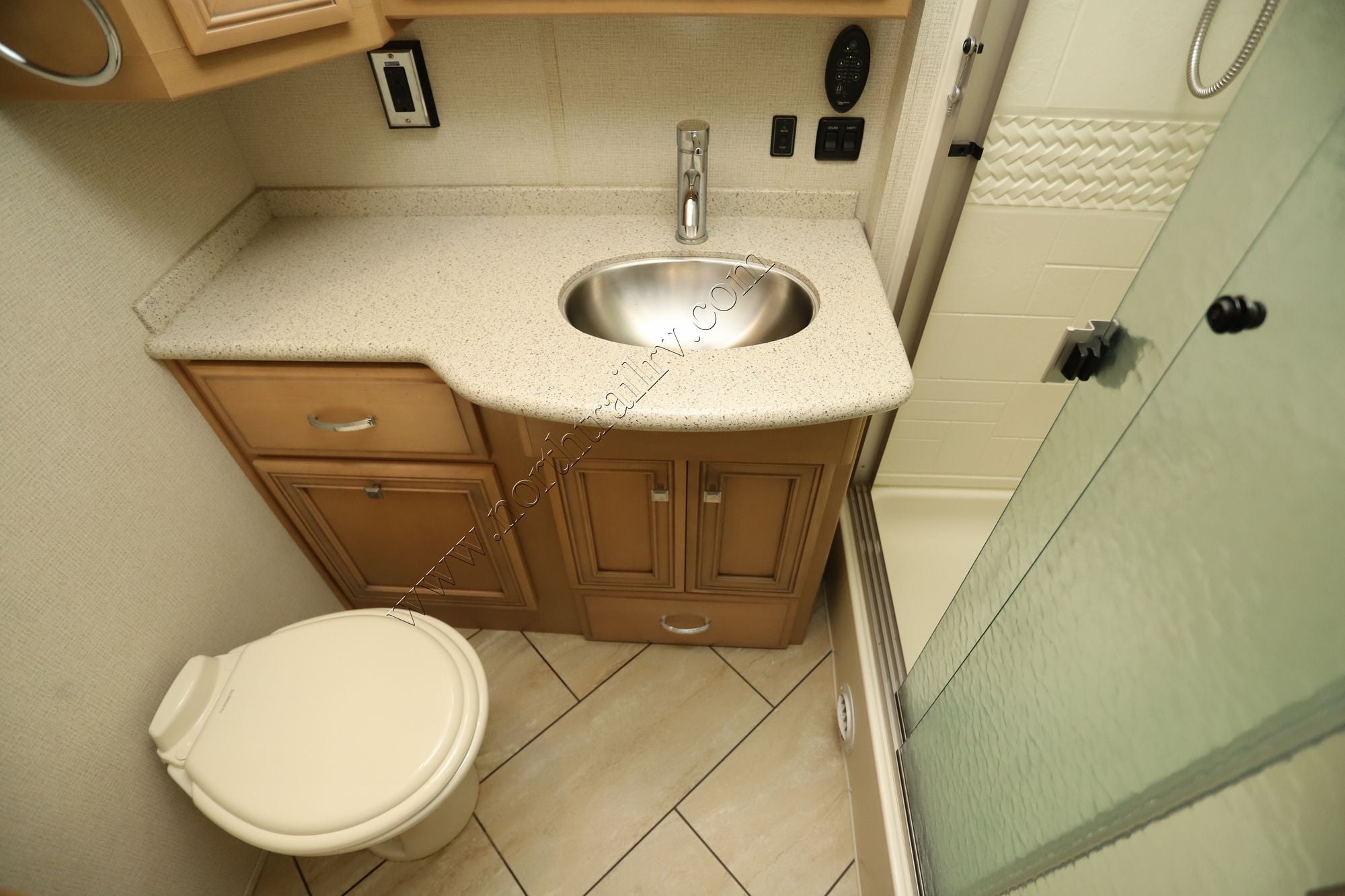 Used 2019 Newmar Bay Star 3626 Class A  For Sale