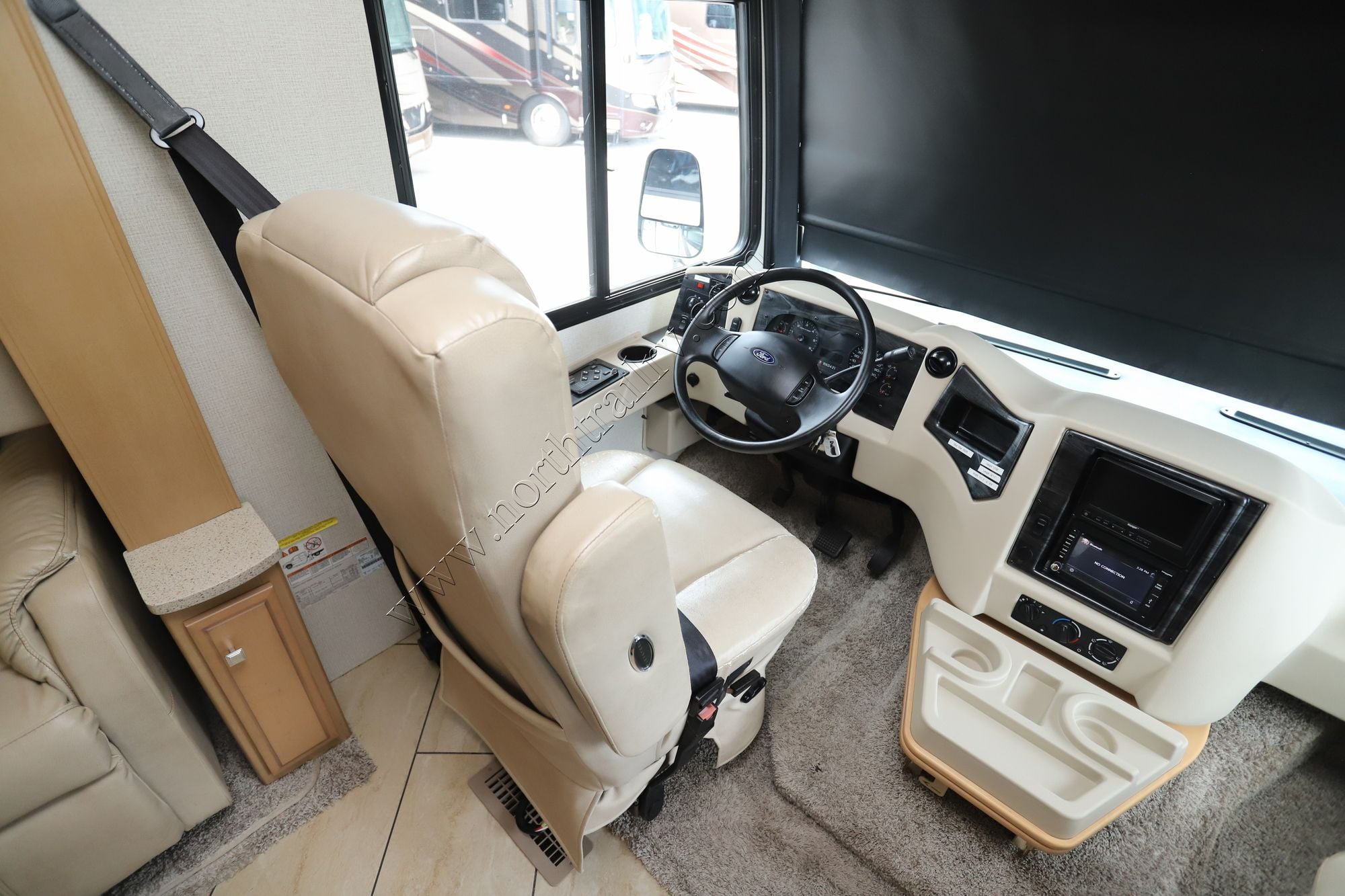 Used 2019 Newmar Bay Star 3626 Class A  For Sale