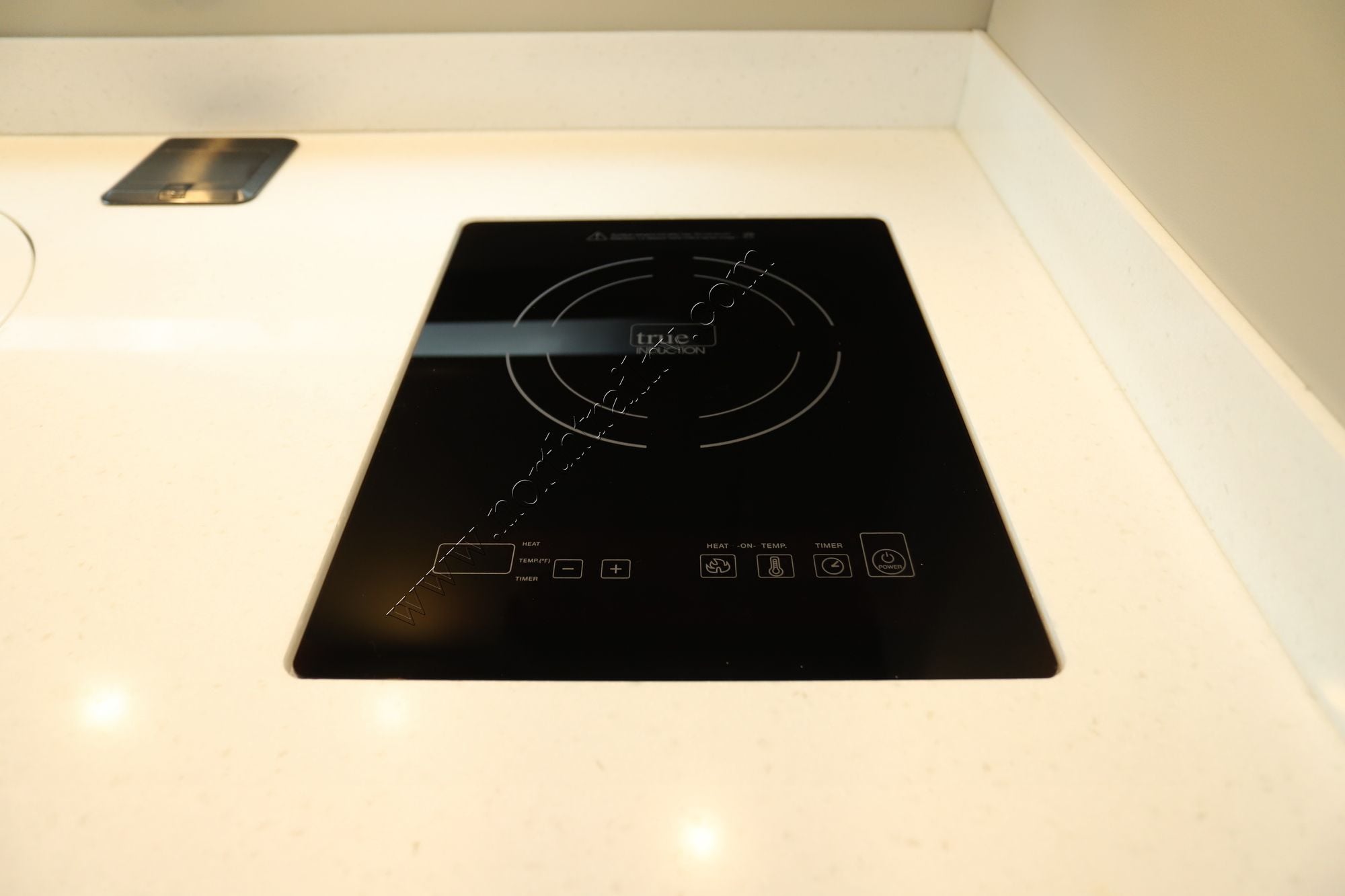 Used 2023 Renegade Rv Vienna 25VTBN Class C  For Sale