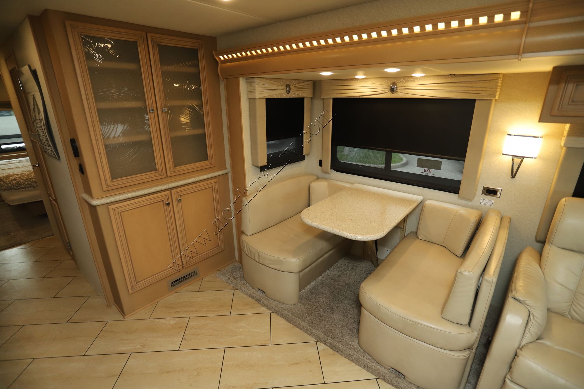 Used 2019 Newmar Bay Star 3626 Class A  For Sale