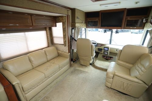 2005 Fleetwood Pace Arrow 35G