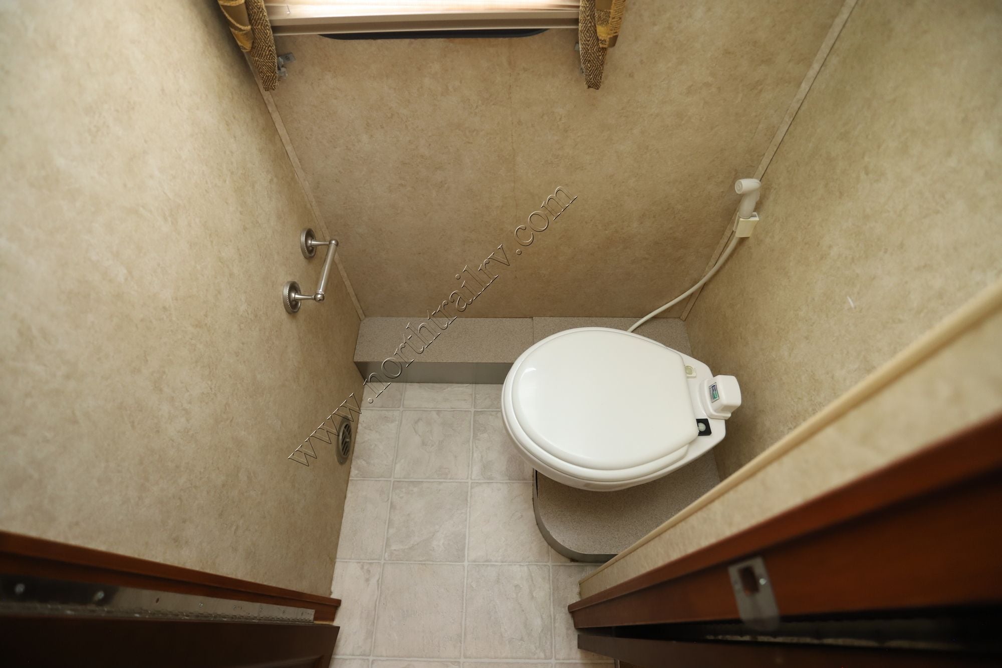 Used 2005 Fleetwood Pace Arrow 35G Class A  For Sale