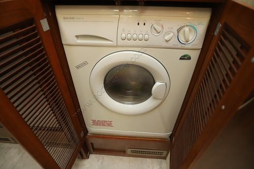 2005 Fleetwood Pace Arrow 35G