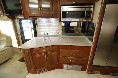 2005 Fleetwood Pace Arrow 35G