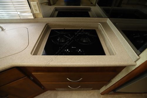 2005 Fleetwood Pace Arrow 35G