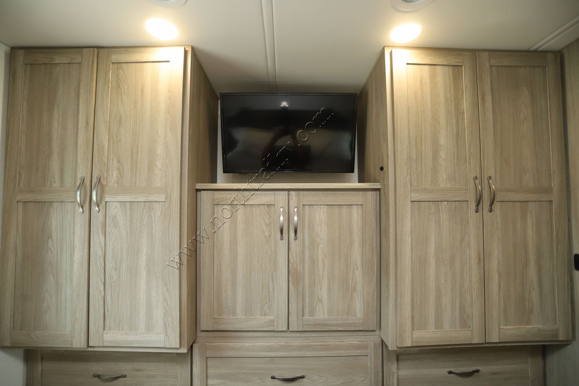 Used 2023 Winnebago Adventurer 34W Class A  For Sale