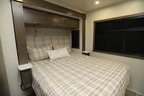 2026 Dynamax Isata 6 31KS