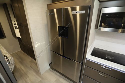 2026 Dynamax Isata 6 31KS