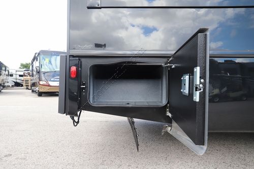 2026 Dynamax Isata 6 31KS