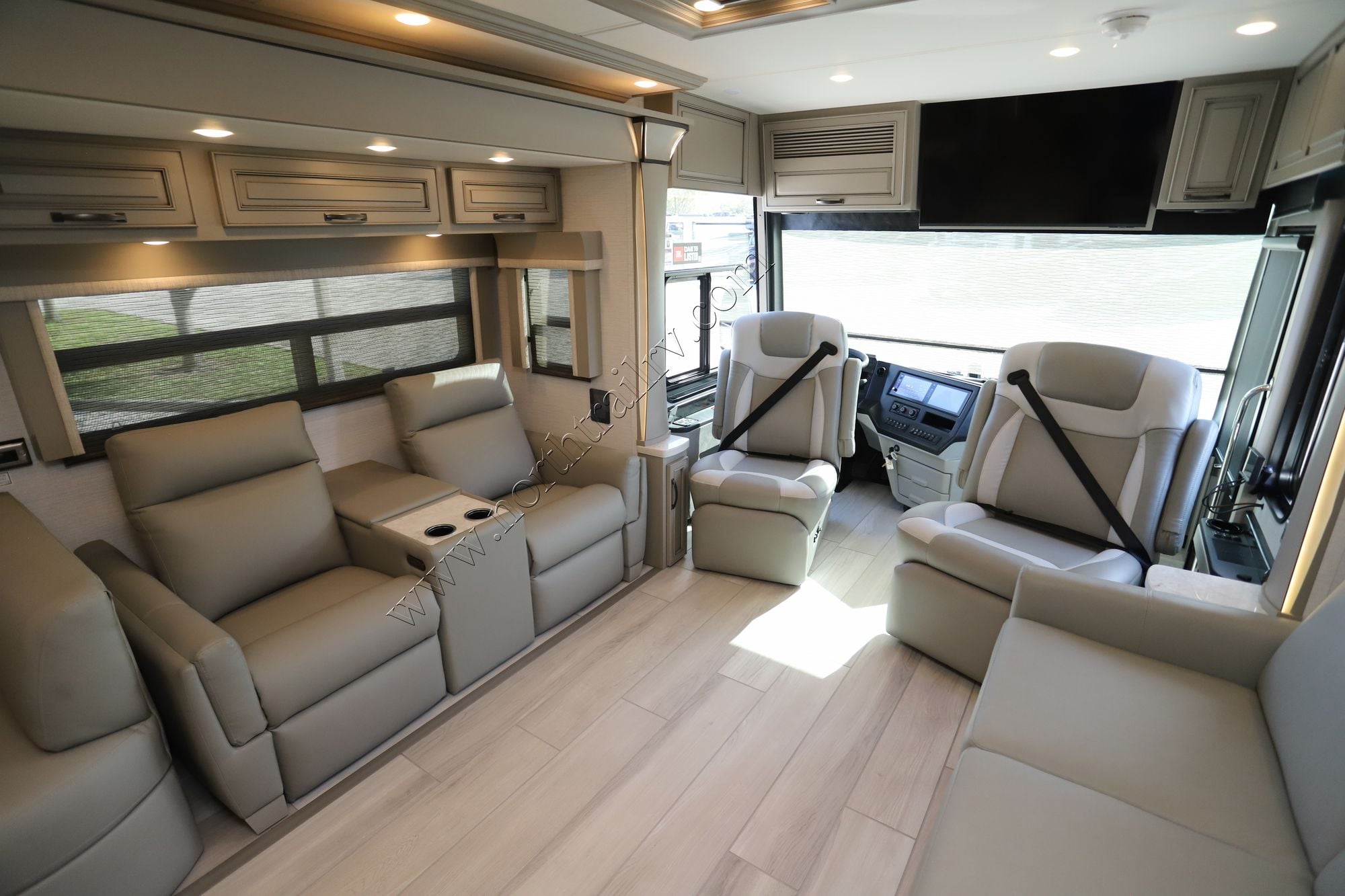 New 2026 Newmar Dutch Star 3836 Class A  For Sale