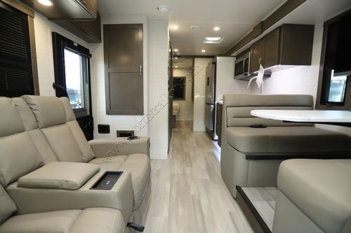 2026 Dynamax Isata 6 31KS