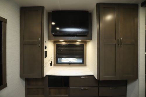 2026 Dynamax Isata 6 31KS