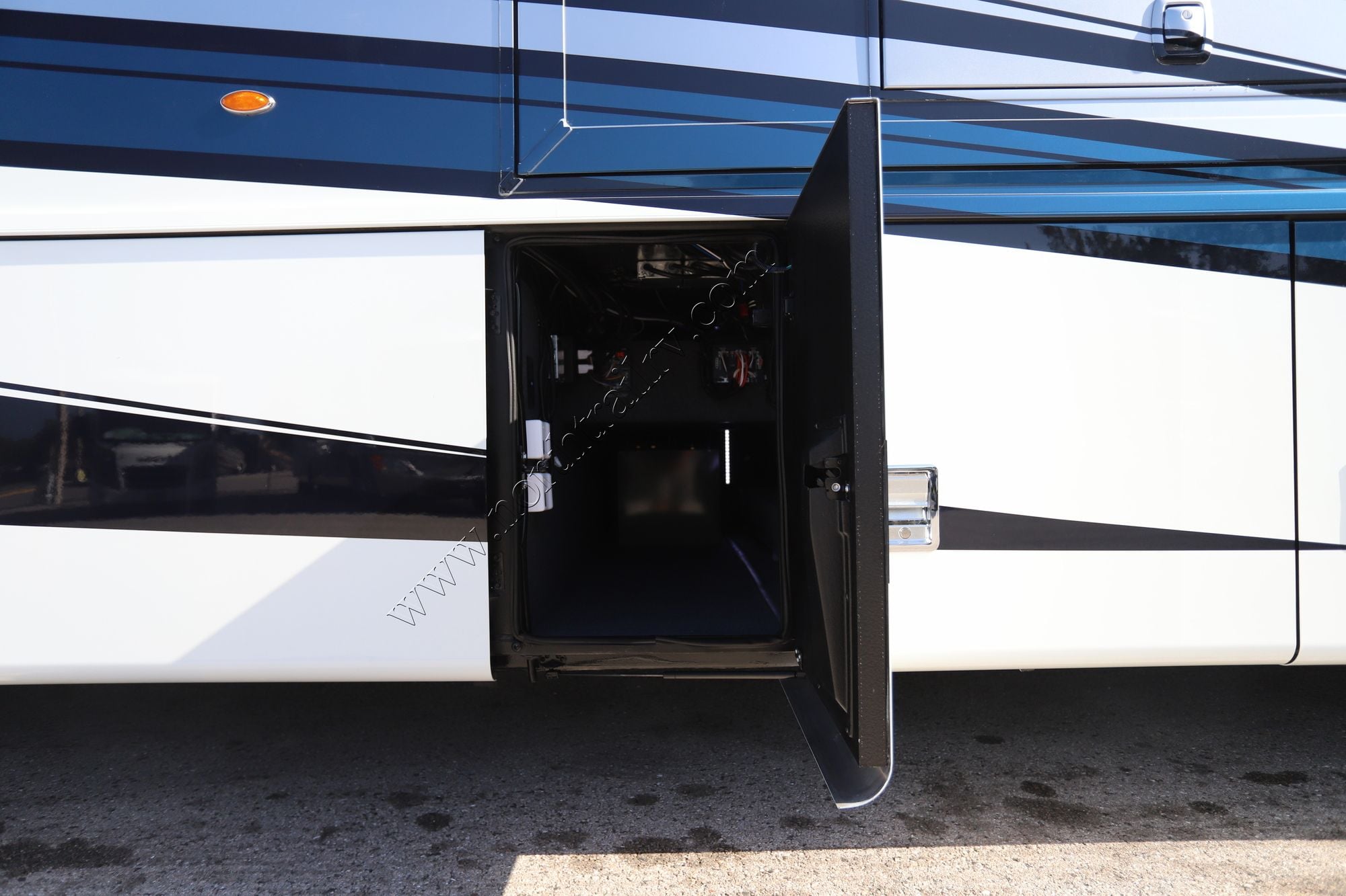 New 2026 Newmar Dutch Star 3836 Class A  For Sale