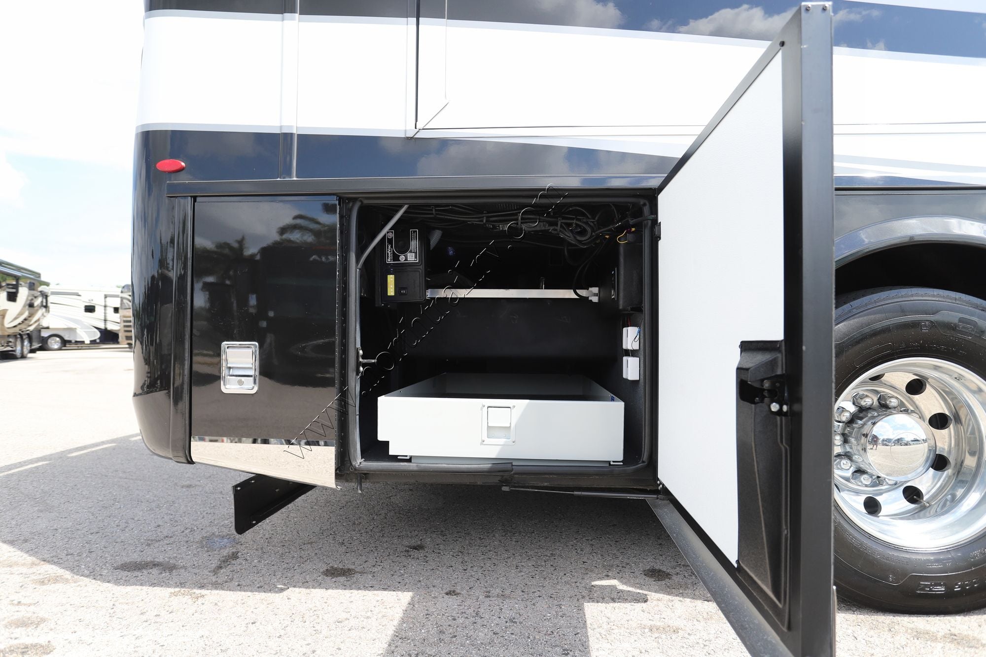 Used 2023 Newmar Super Star 4065 Super C  For Sale