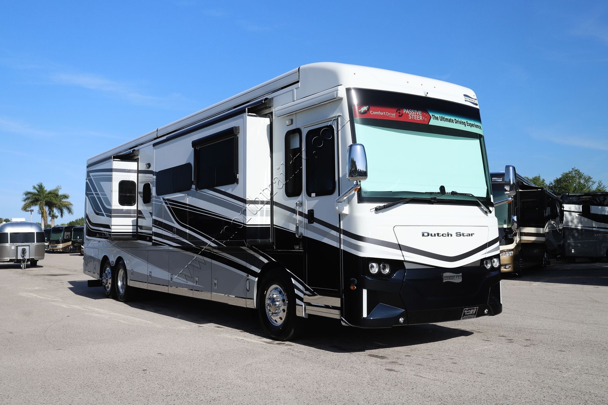 New 2026 Newmar Dutch Star 4325 Class A  For Sale