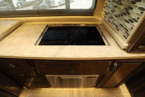 2018 Newmar London Aire 4534