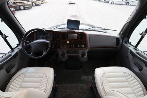 2022 Dynamax Dynaquest Xl 37RB