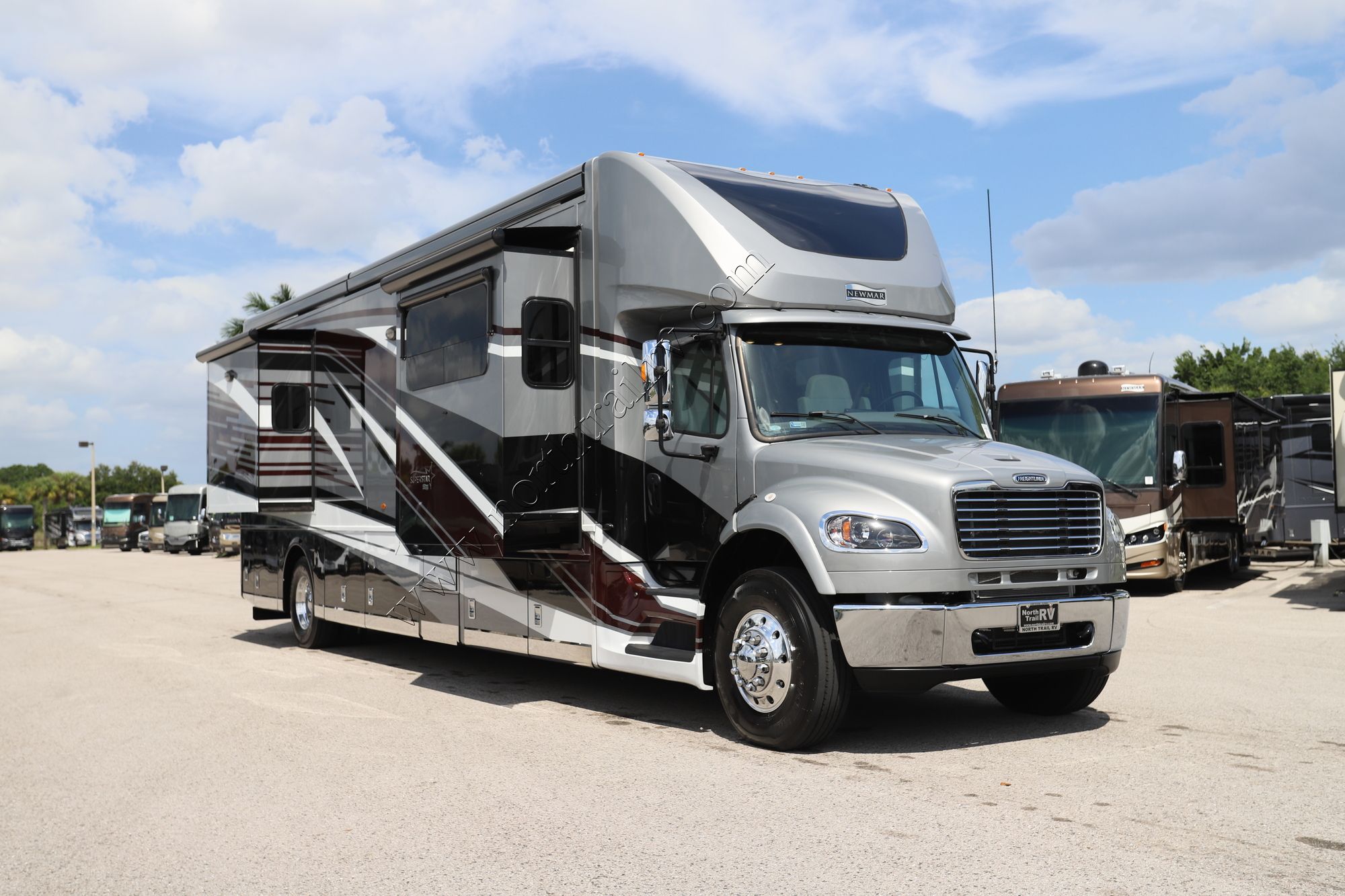 Used 2023 Newmar Super Star 4065 Super C  For Sale