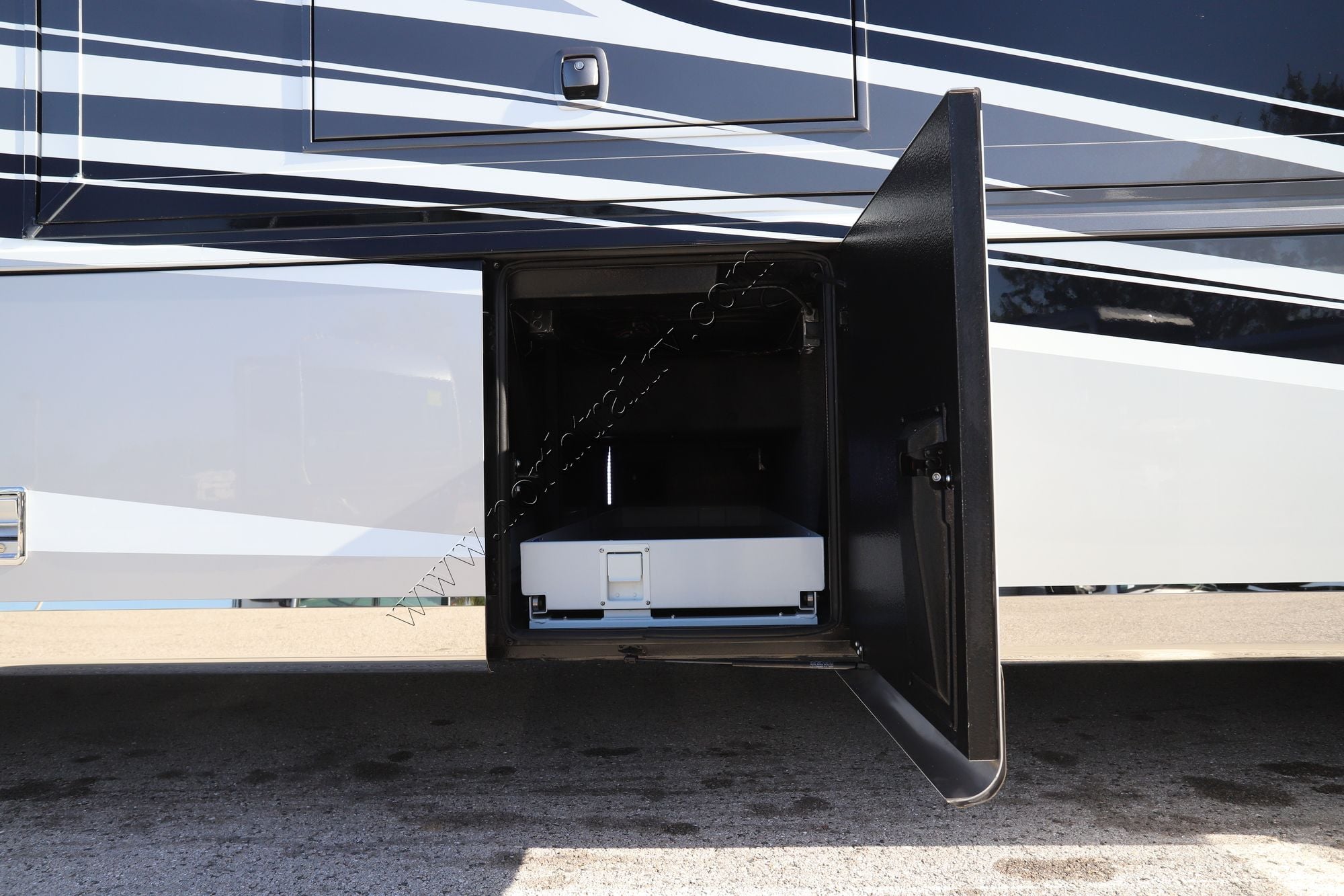 New 2026 Newmar Dutch Star 4325 Class A  For Sale