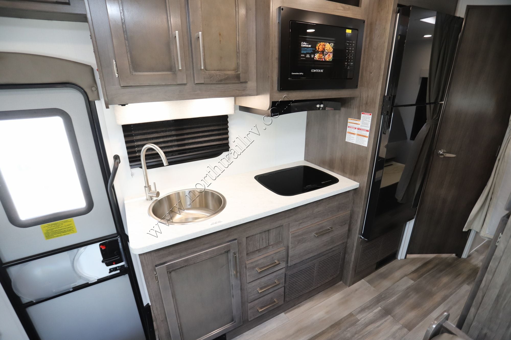 New 2026 Jayco Redhawk Se 22CF Class C  For Sale