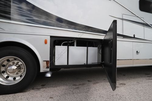 2022 Dynamax Dynaquest Xl 37RB