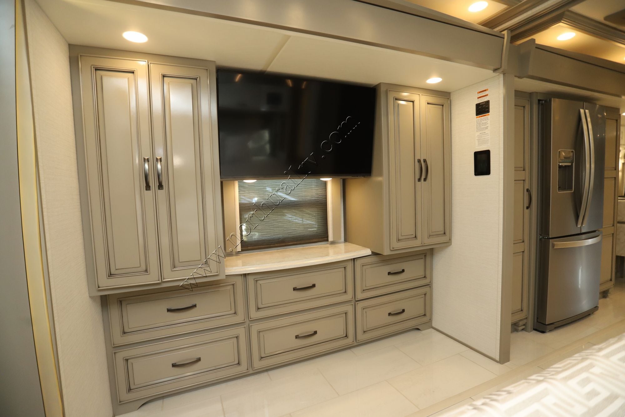 New 2026 Newmar Dutch Star 4325 Class A  For Sale