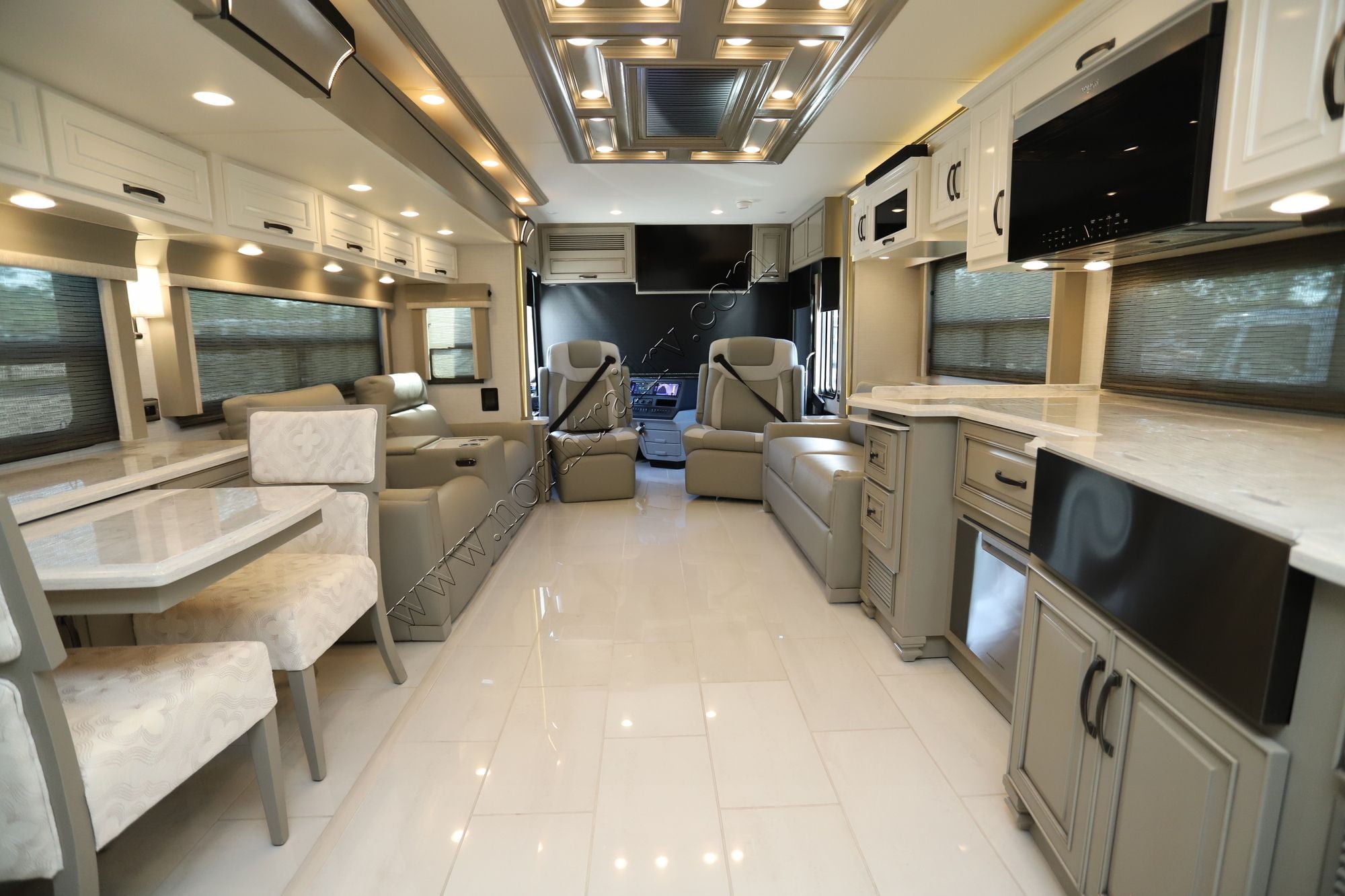 New 2026 Newmar Dutch Star 4325 Class A  For Sale