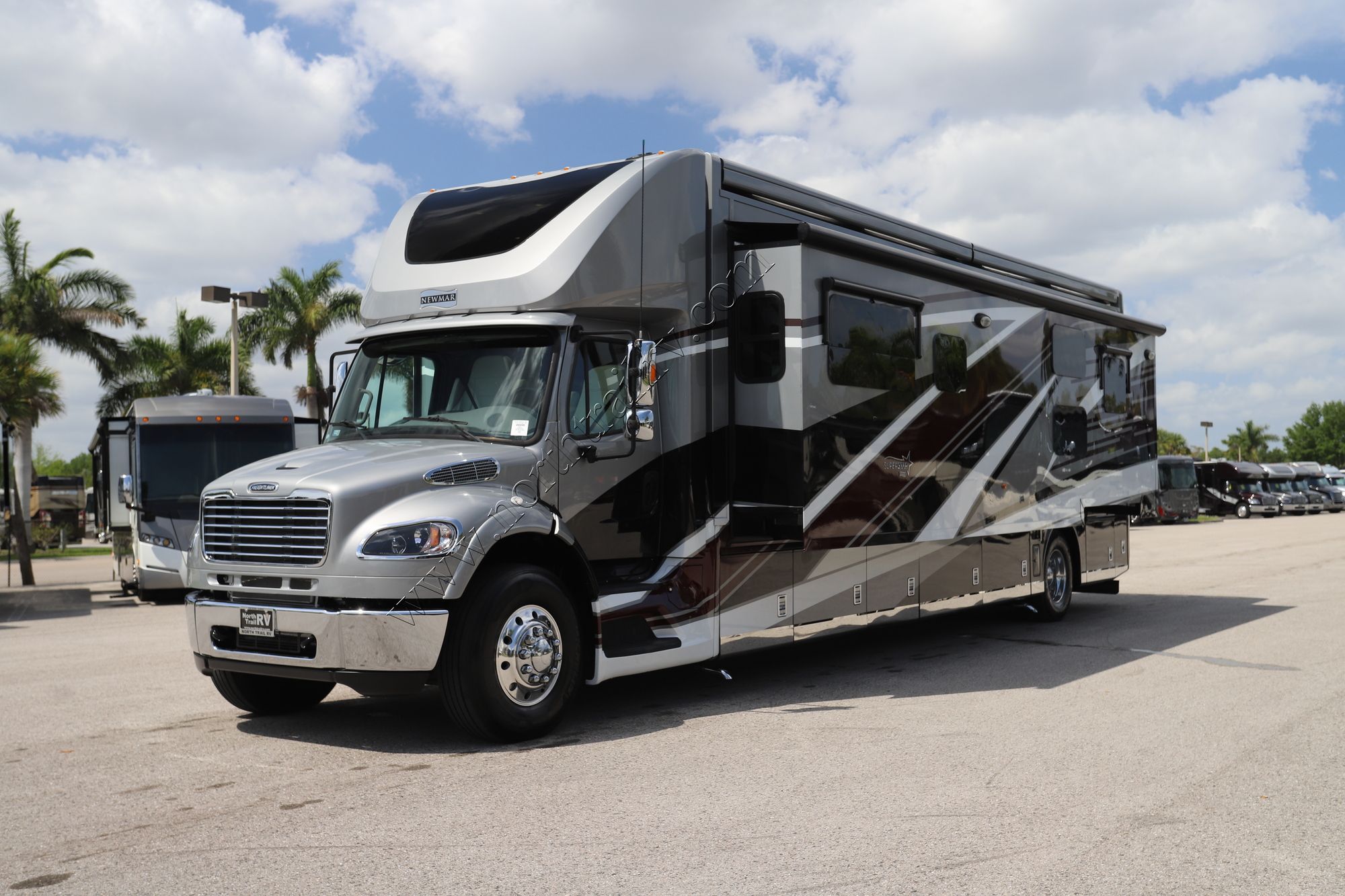 Used 2023 Newmar Super Star 4065 Super C  For Sale