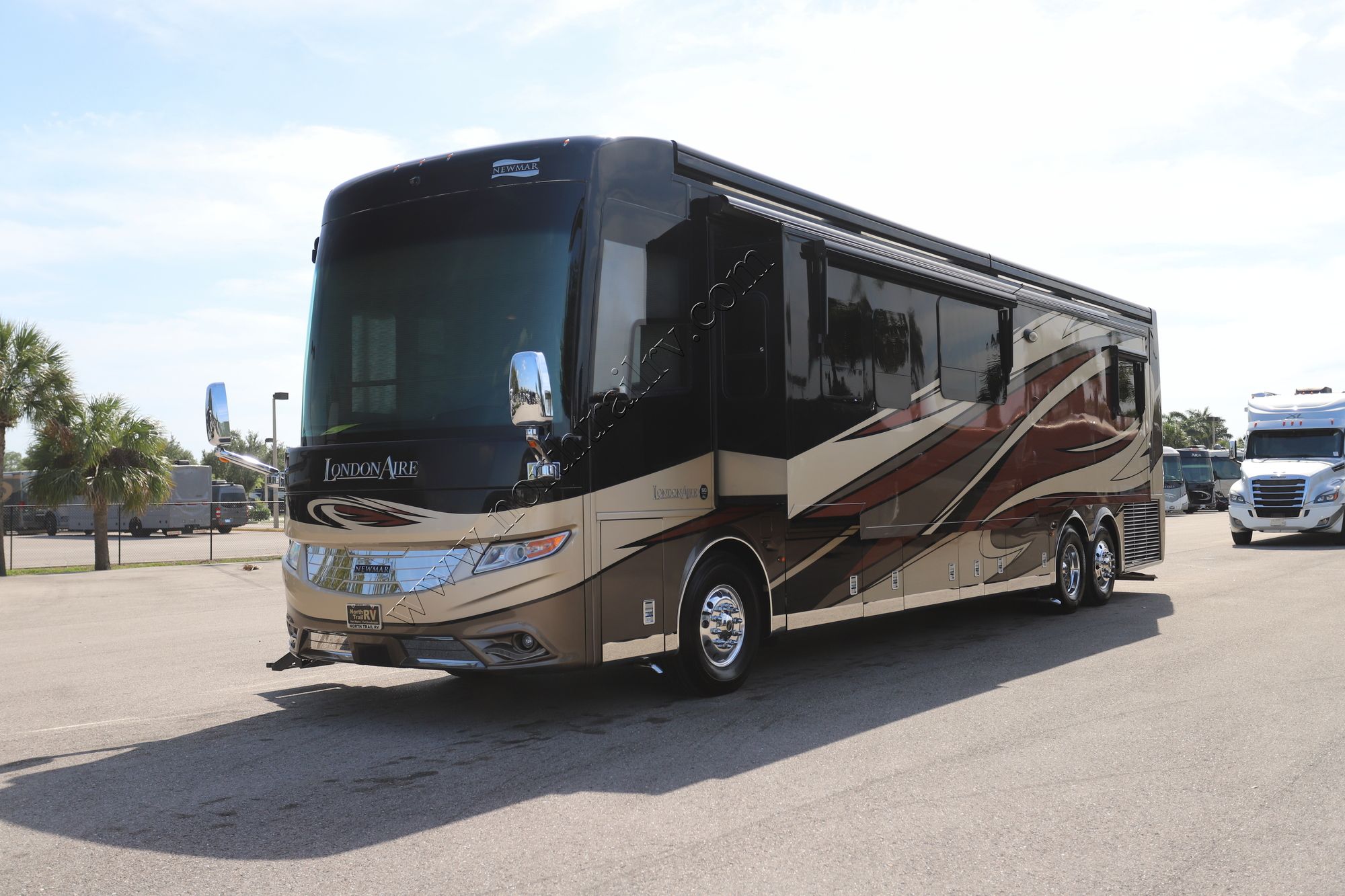 Used 2018 Newmar London Aire 4534 Class A  For Sale
