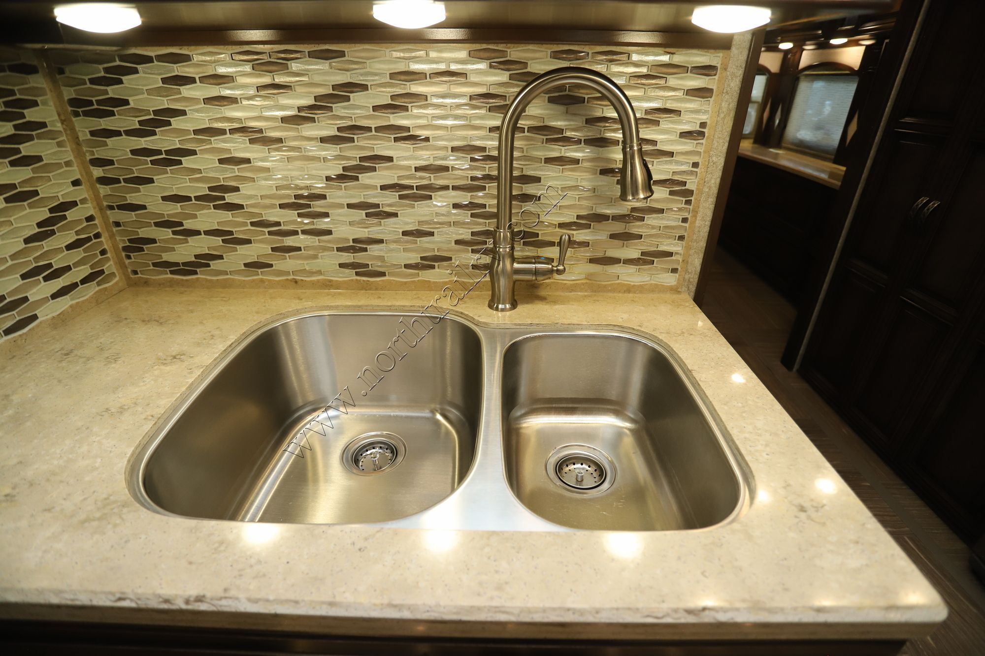 Used 2018 Newmar London Aire 4534 Class A  For Sale