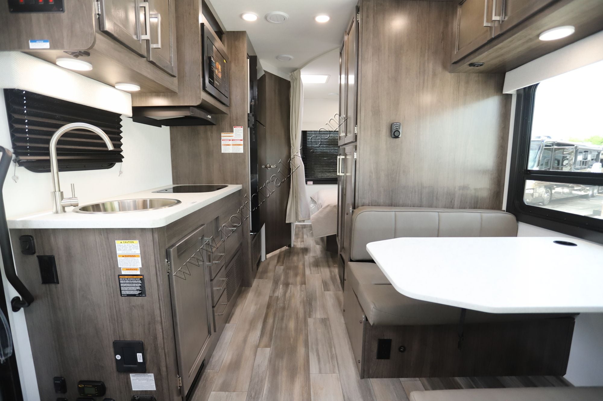 New 2026 Jayco Redhawk Se 22CF Class C  For Sale