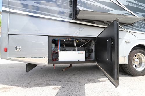 2022 Dynamax Dynaquest Xl 37RB