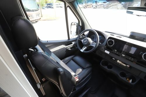 2026 Pleasure-Way Ascent TS