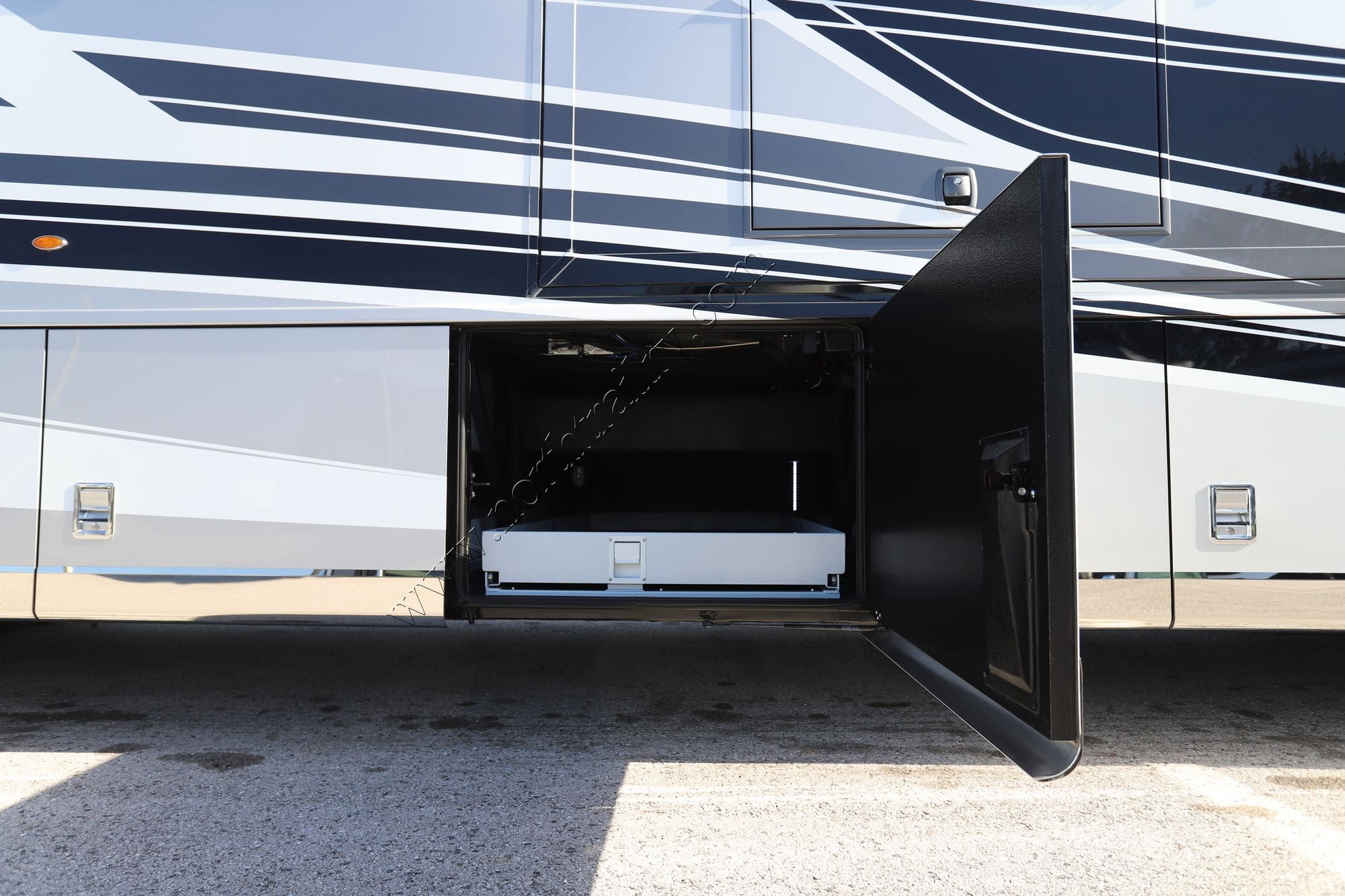 New 2026 Newmar Dutch Star 4325 Class A  For Sale