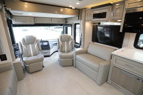 2026 Newmar Ventana 4340 Class A