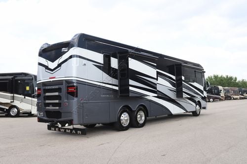 2026 Newmar Ventana 4340 Class A