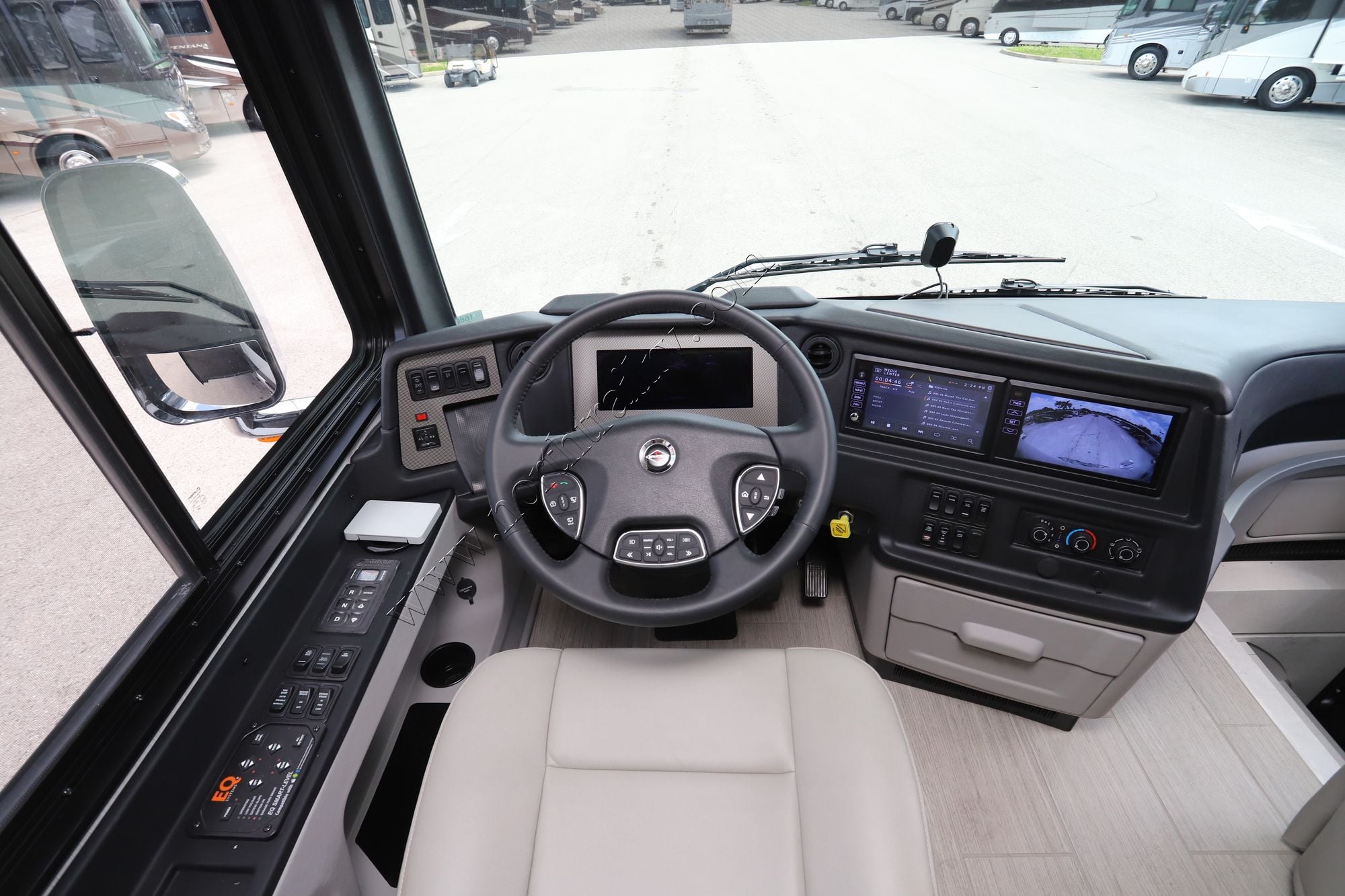 New 2026 Newmar Ventana 4340 Class A  For Sale