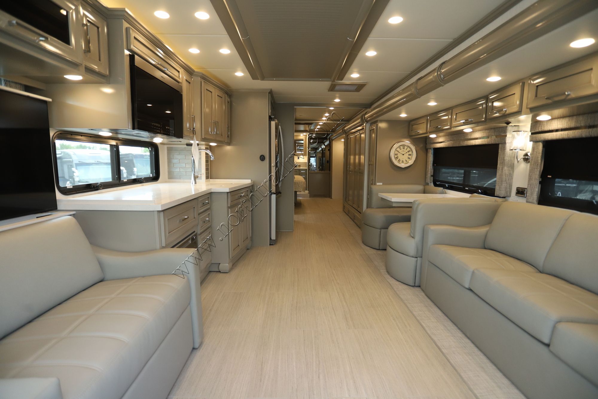 New 2026 Newmar Ventana 4340 Class A  For Sale