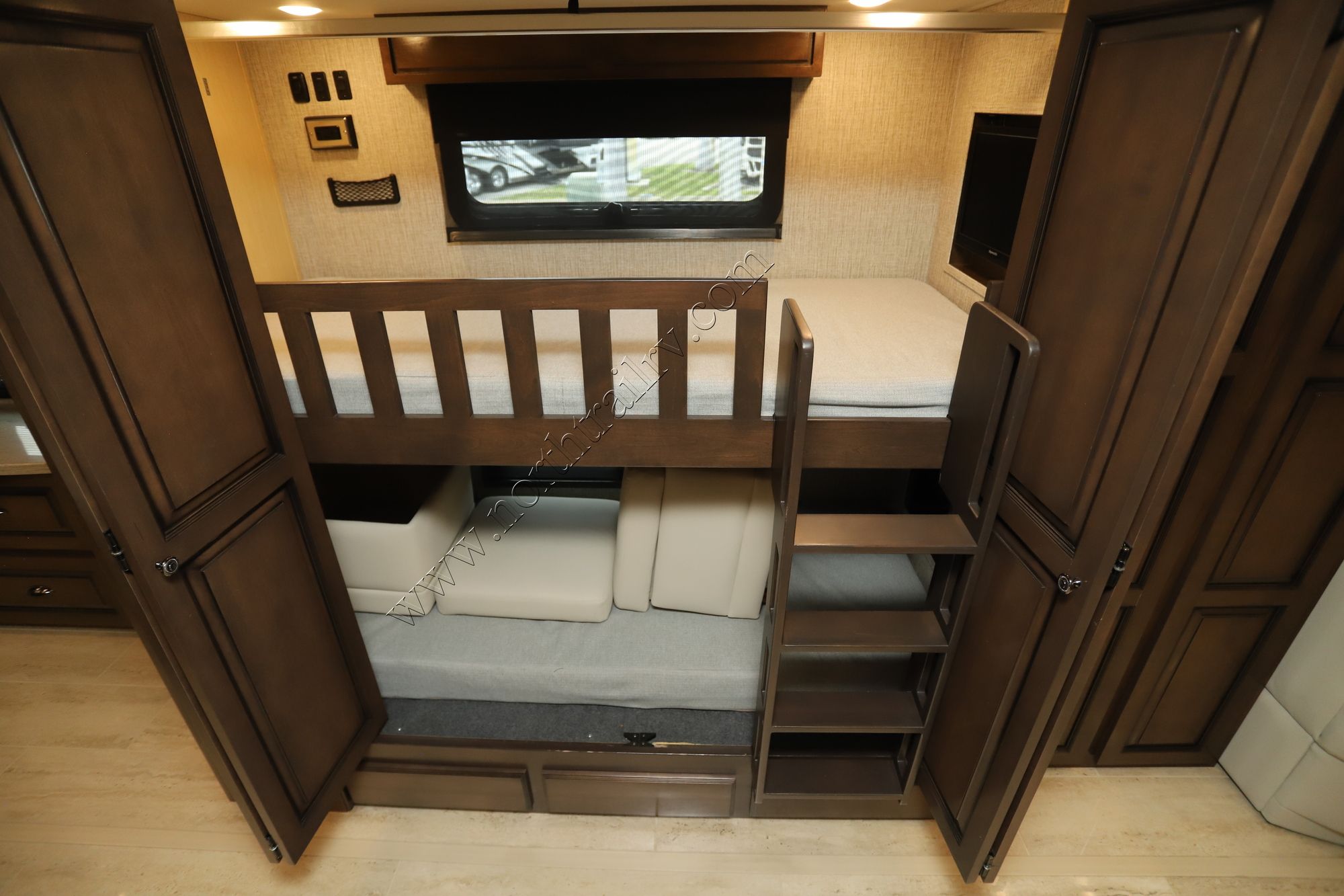 Used 2021 Newmar Dutch Star 4326 Class A  For Sale