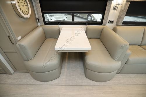 2026 Newmar Ventana 4340 Class A