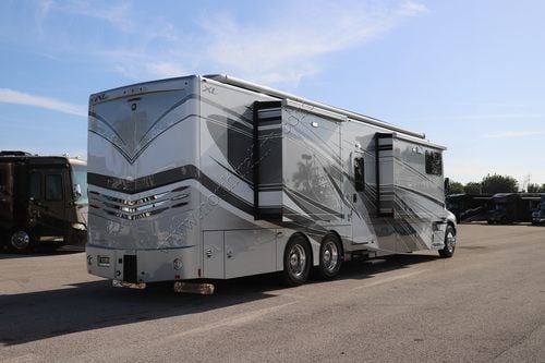 2023 Renegade Rv Xl 45DBM
