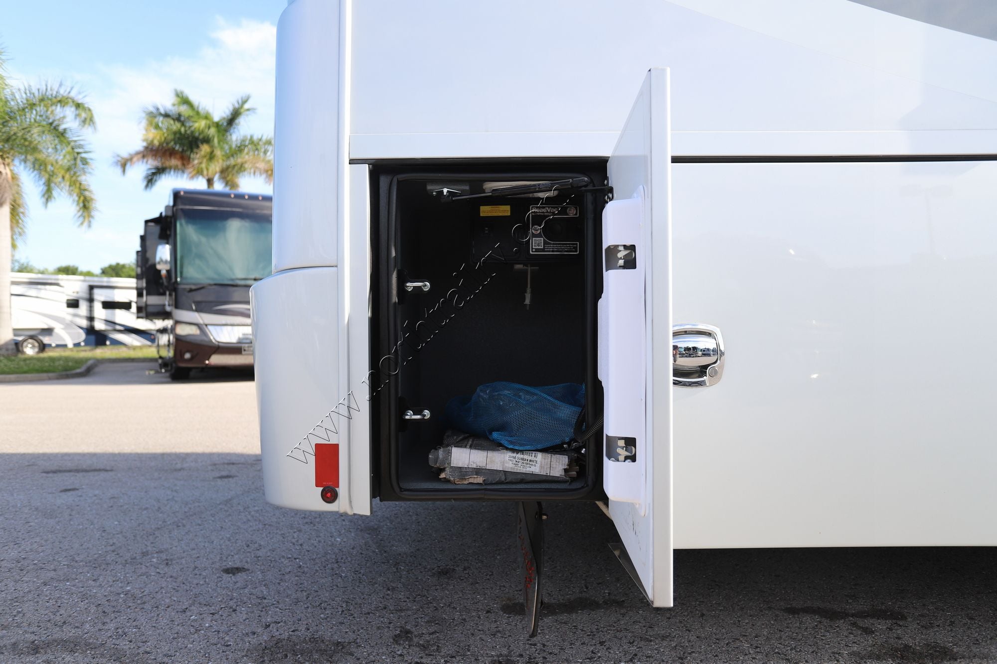 Used 2023 Renegade Rv Xl 45DBM Super C  For Sale