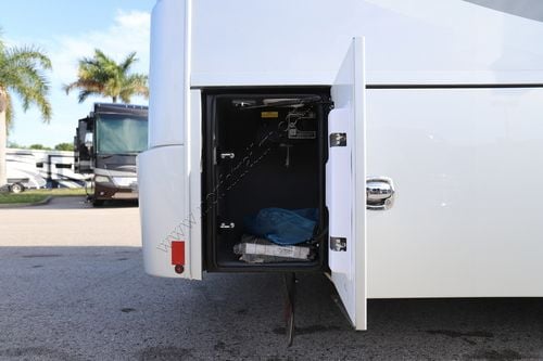 2023 Renegade Rv Xl 45DBM