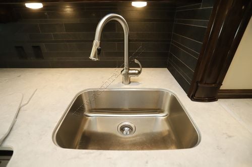 2023 Renegade Rv Xl 45DBM